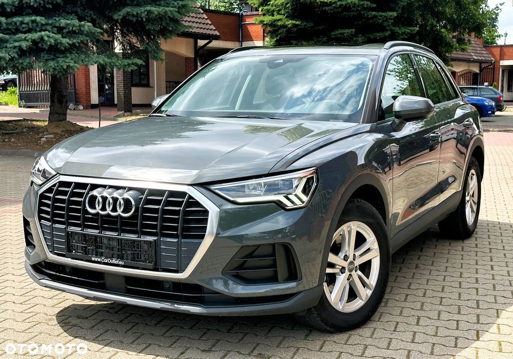 Audi Q3 2.0 TDI S tronic design - 24