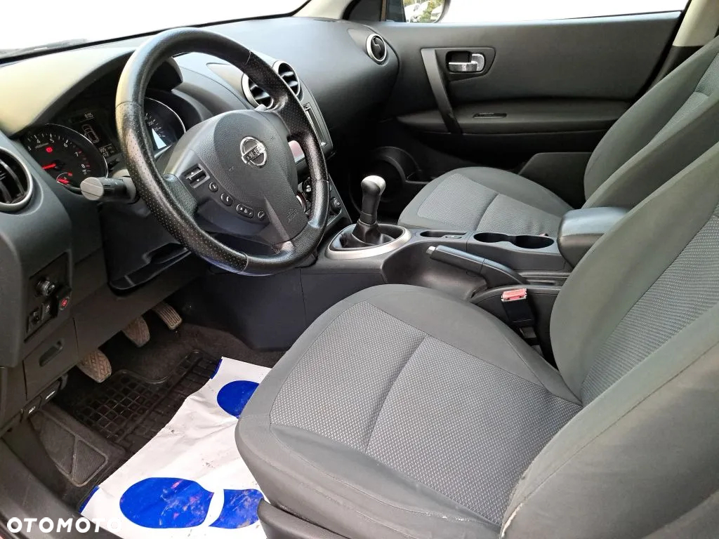 Nissan Qashqai - 11