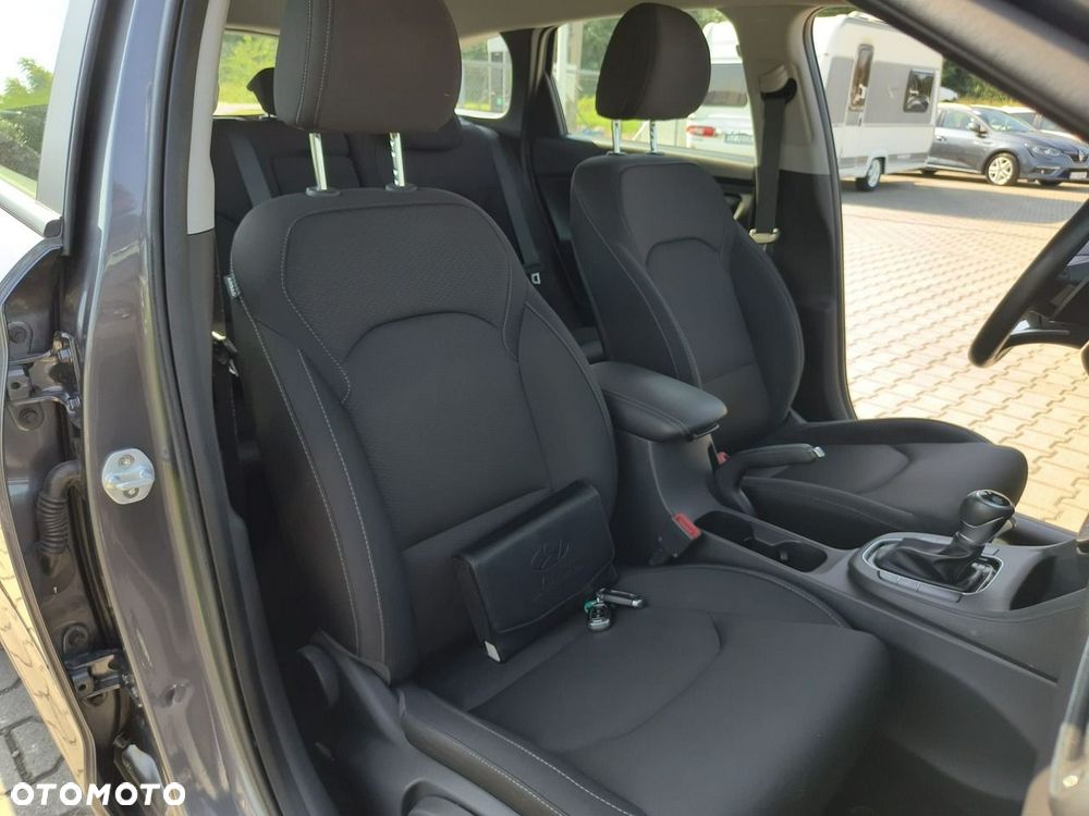 Hyundai i30 - 13