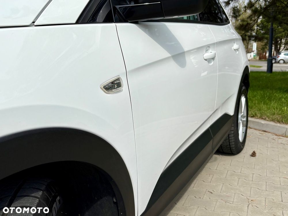 Opel Grandland X 1.5 D Start/Stop Business Elegance - 11