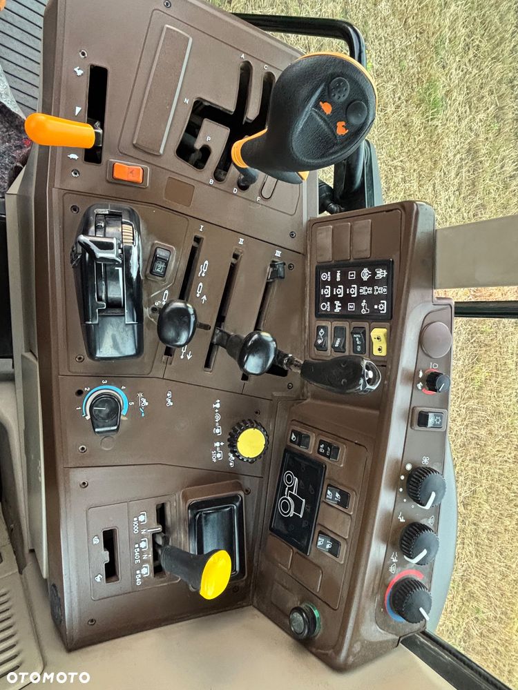 John Deere - 9