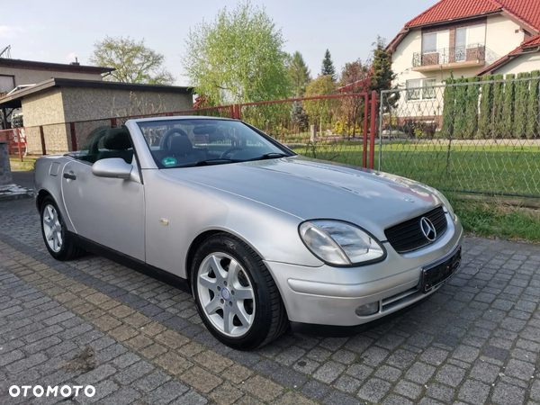 Mercedes-Benz SLK 200