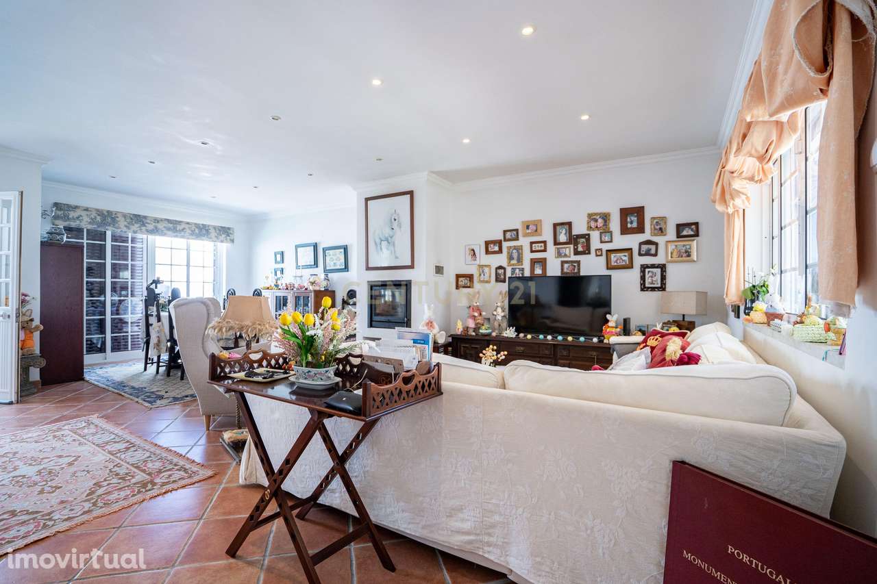 Moradia T8 isolada na Costa da Caparica - Grande imagem: 2/42