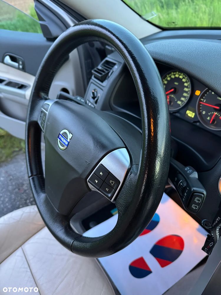 Volvo C30 2.0D Summum - 26