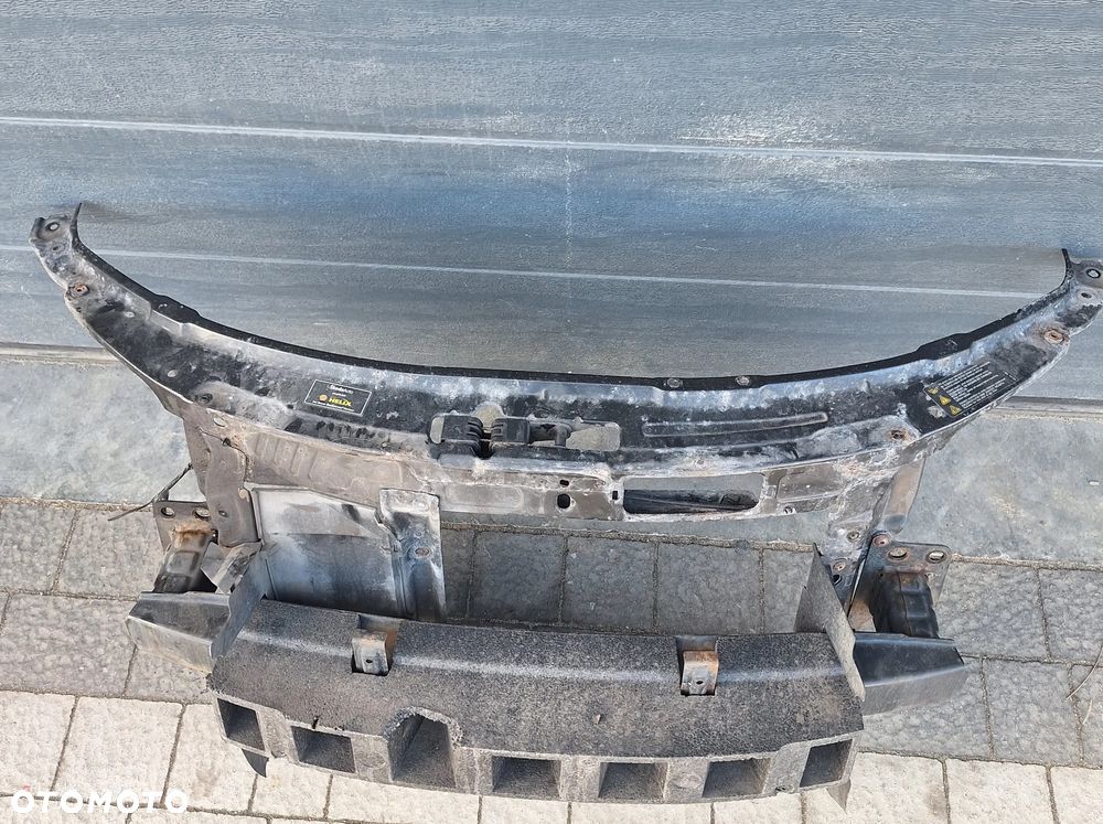 PAS PRZEDNI,BELKA ,WZMOCNIENIE-SKODA FABIA II  2008roK /1,4 BENZYNA - 2