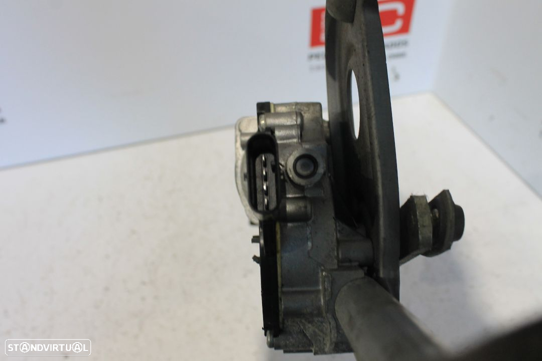 Limpa Para Brisas BMW F20 - 4