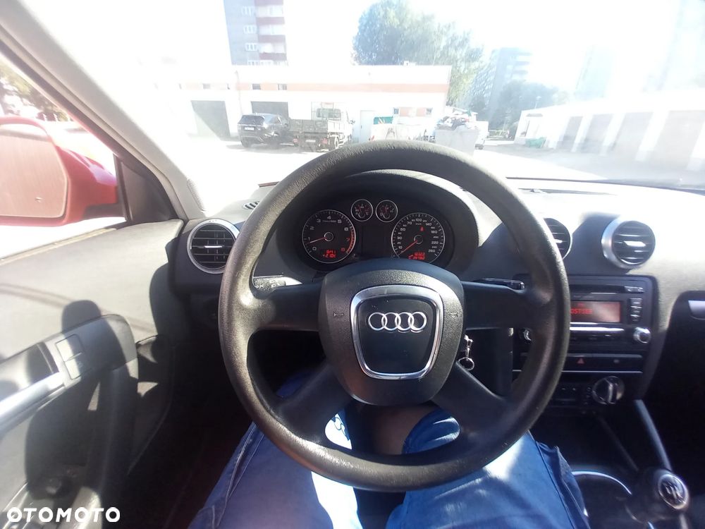 Audi A3 Sportback 1.6 Ambition - 16