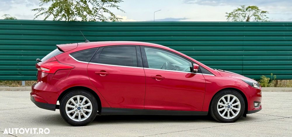 Ford Focus - 7