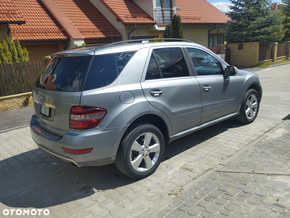 Mercedes-Benz ML - 4