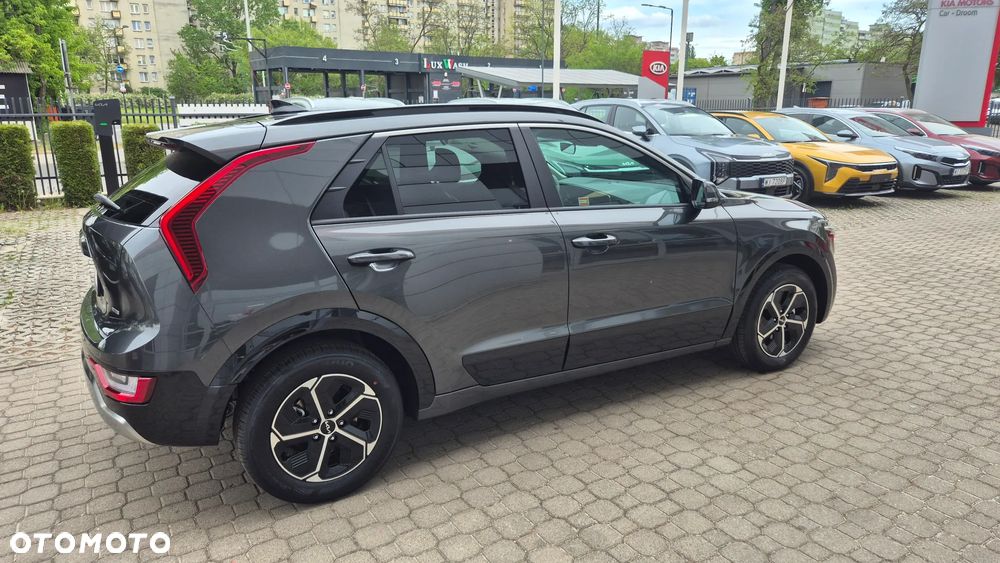 Kia Niro 1.6 GDI Hybrid L - 6