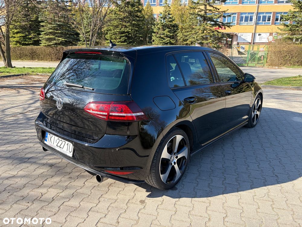 Volkswagen Golf GTI BlueMotion Technology - 8
