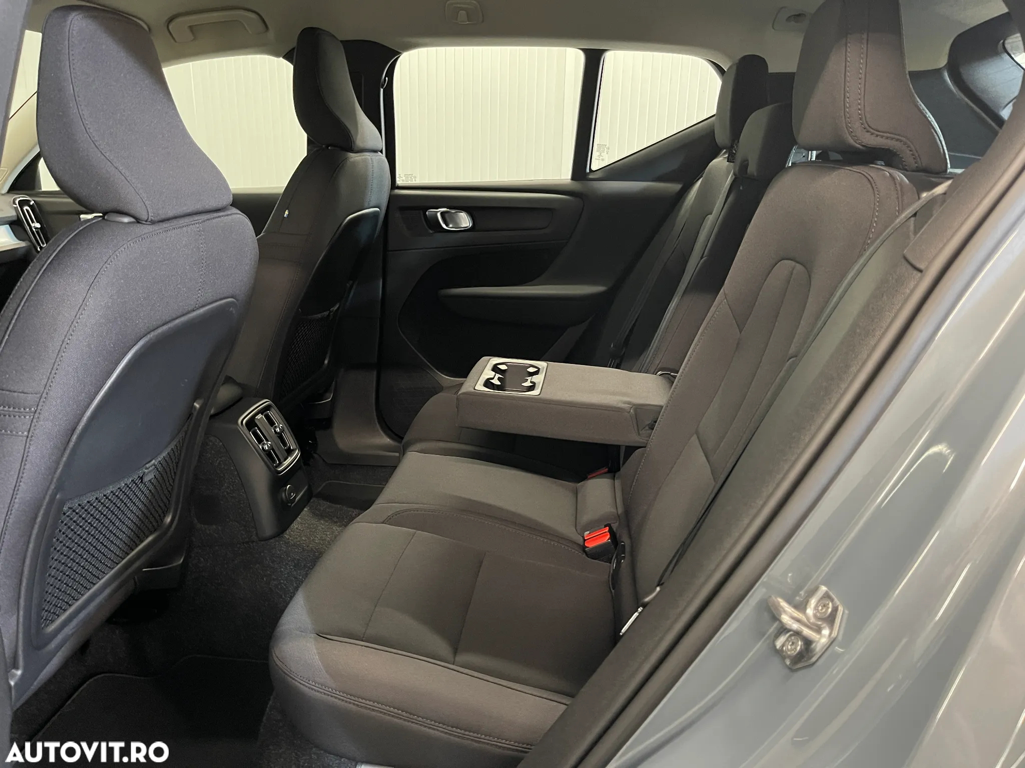 Volvo XC 40 Recharge T5 Twin Engine AT7 Inscription - 11