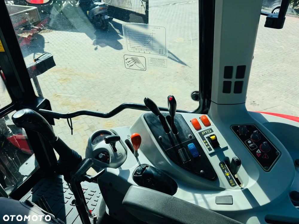 Massey Ferguson 5445 Dyna 4 - 18