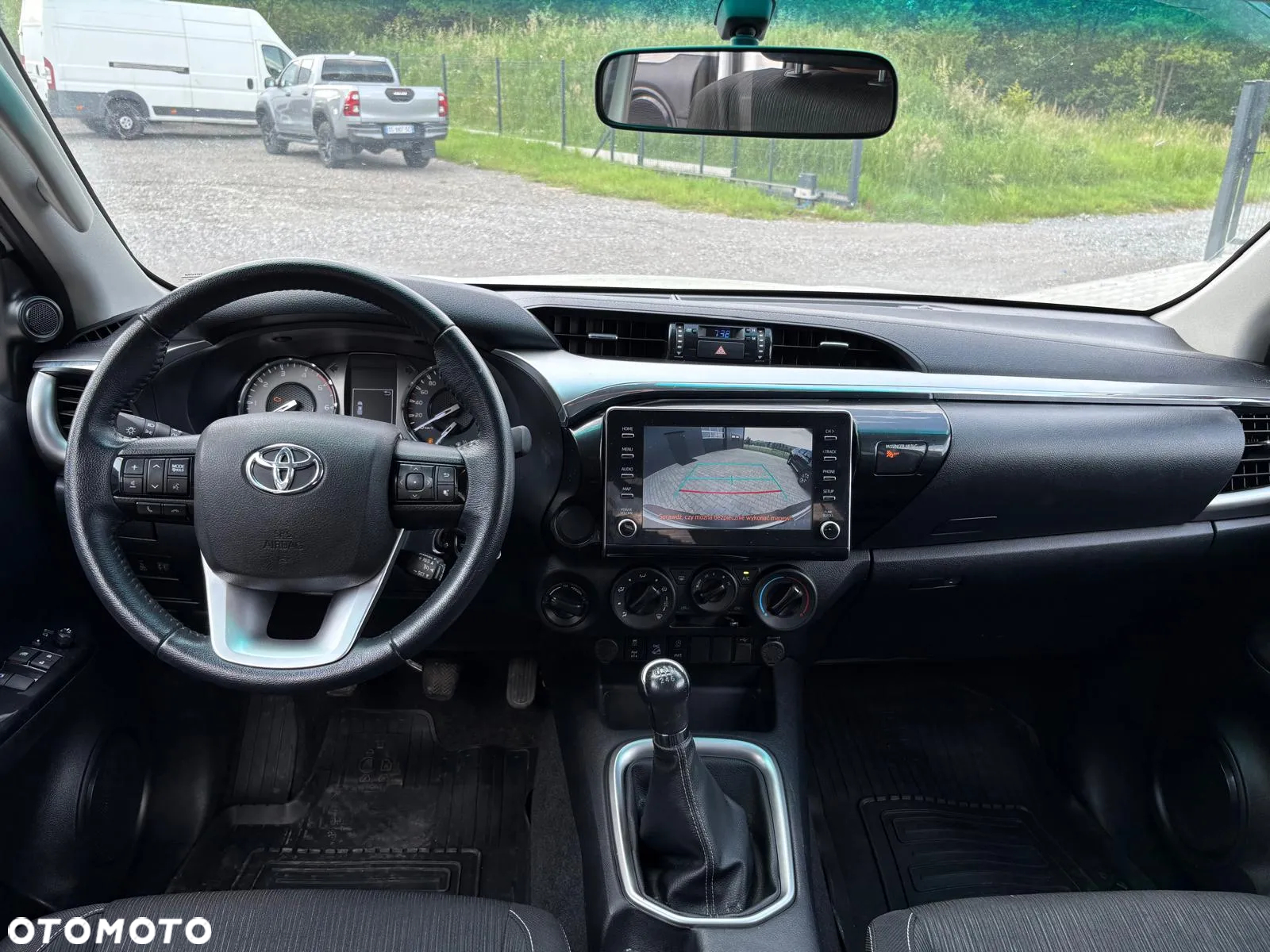 Toyota Hilux 2.8 D-4D Double Cab SR5 4x4 - 8