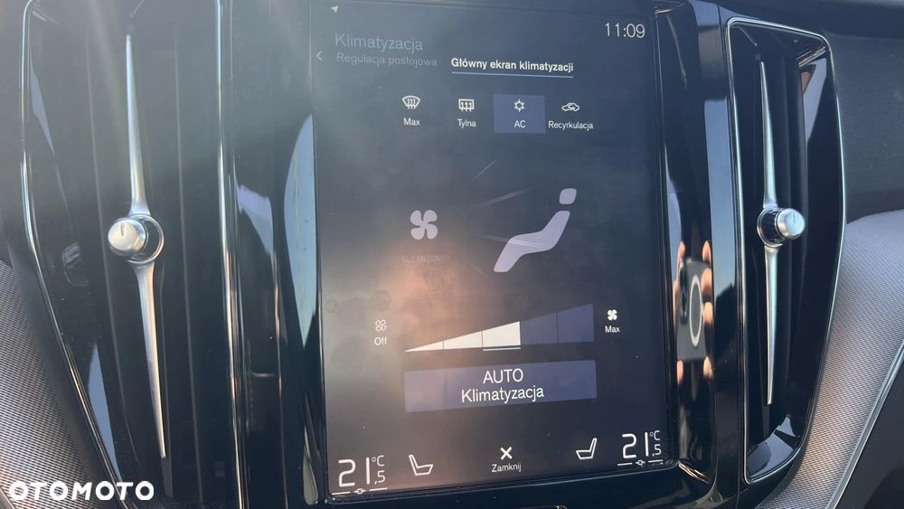 Volvo XC 60 T4 R-Design - 22