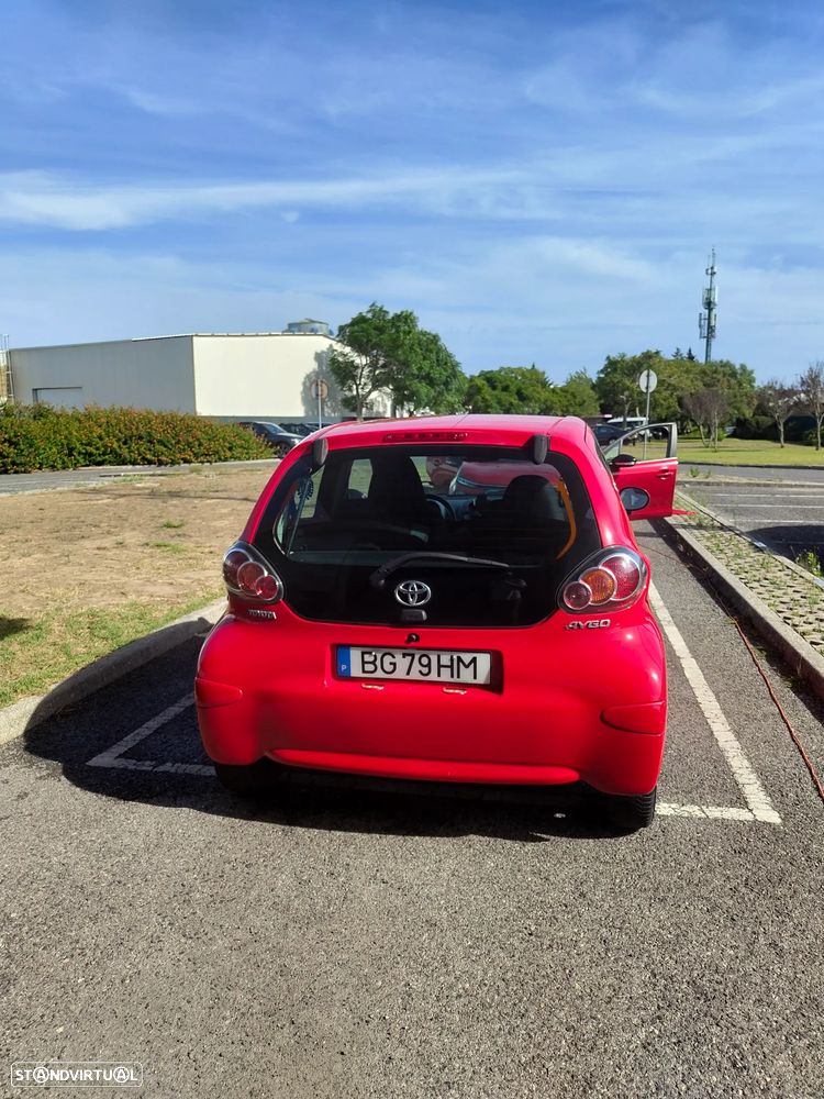 Toyota Aygo Blue - 4