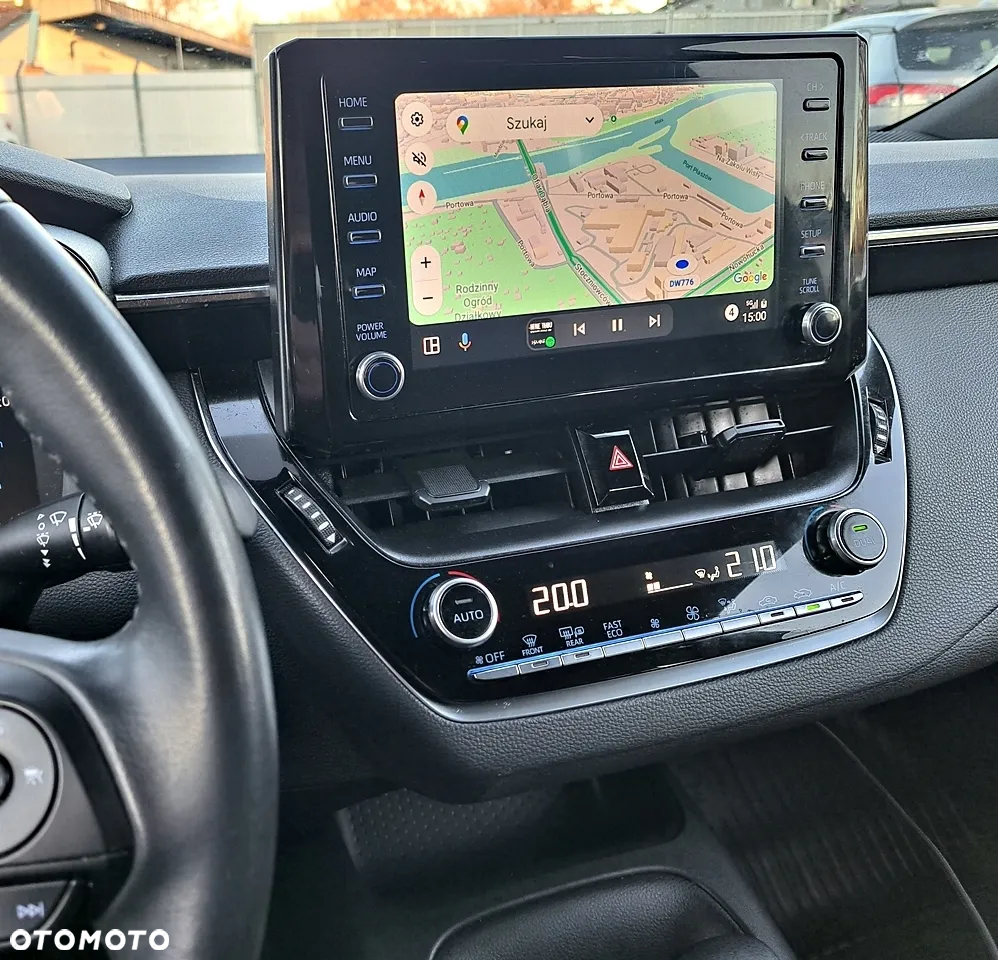 Toyota Corolla 1.8 Hybrid Comfort - 12