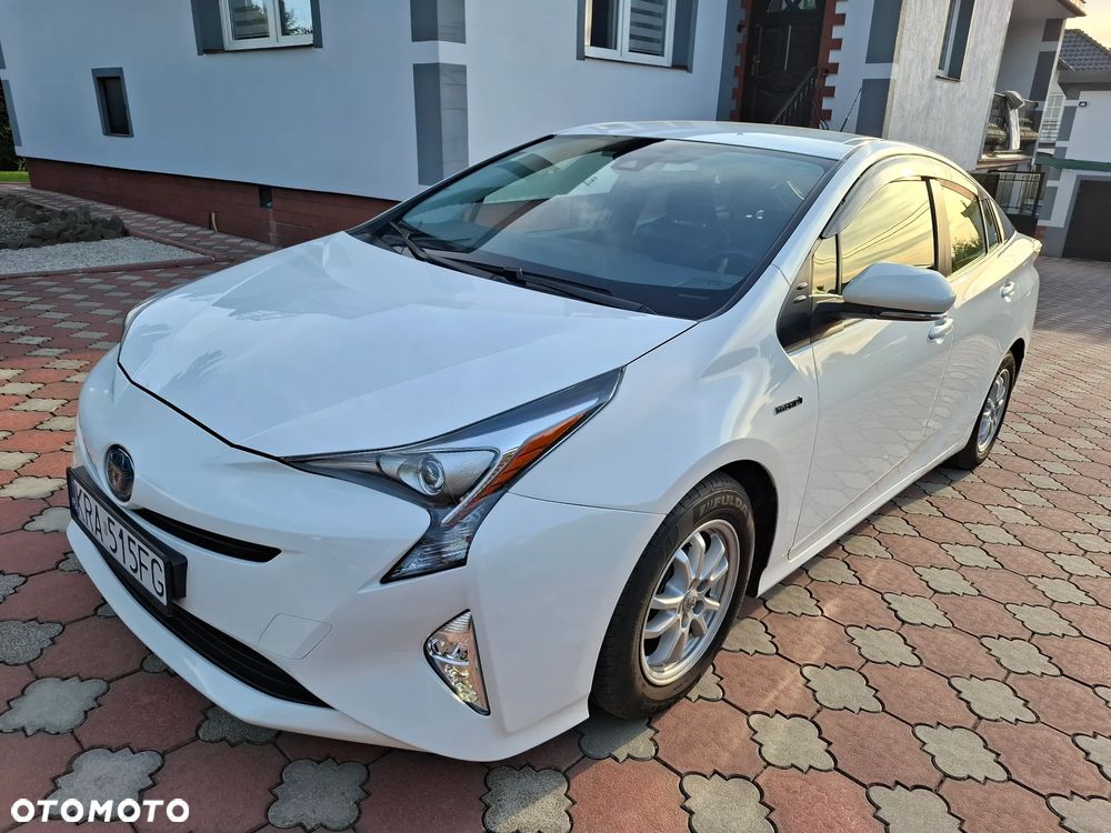 Toyota Prius Hybrid Comfort - 2