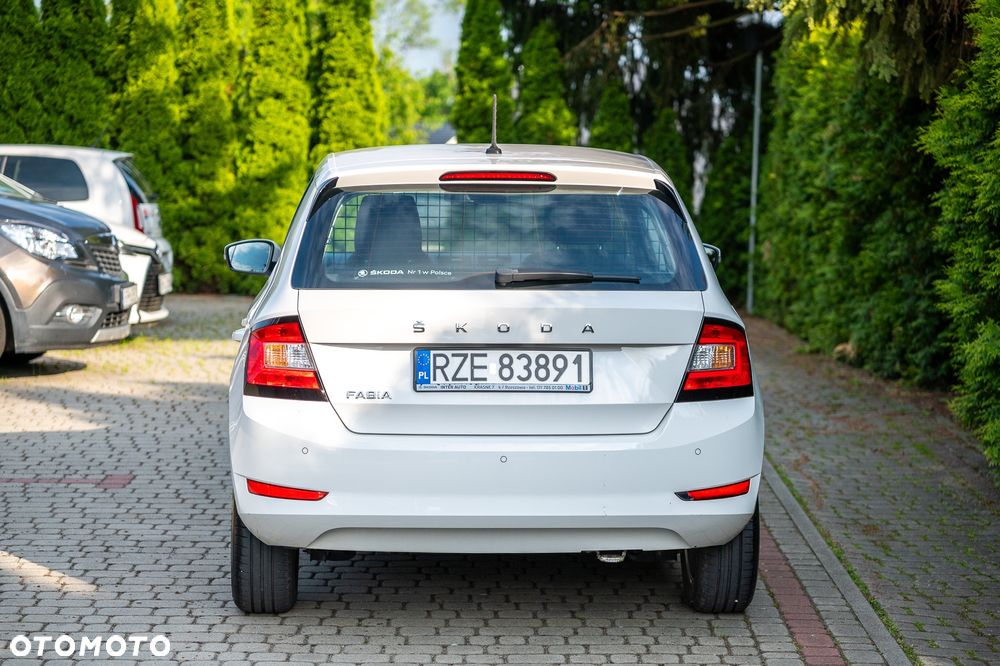 Skoda Fabia 1.0 Ambition - 2
