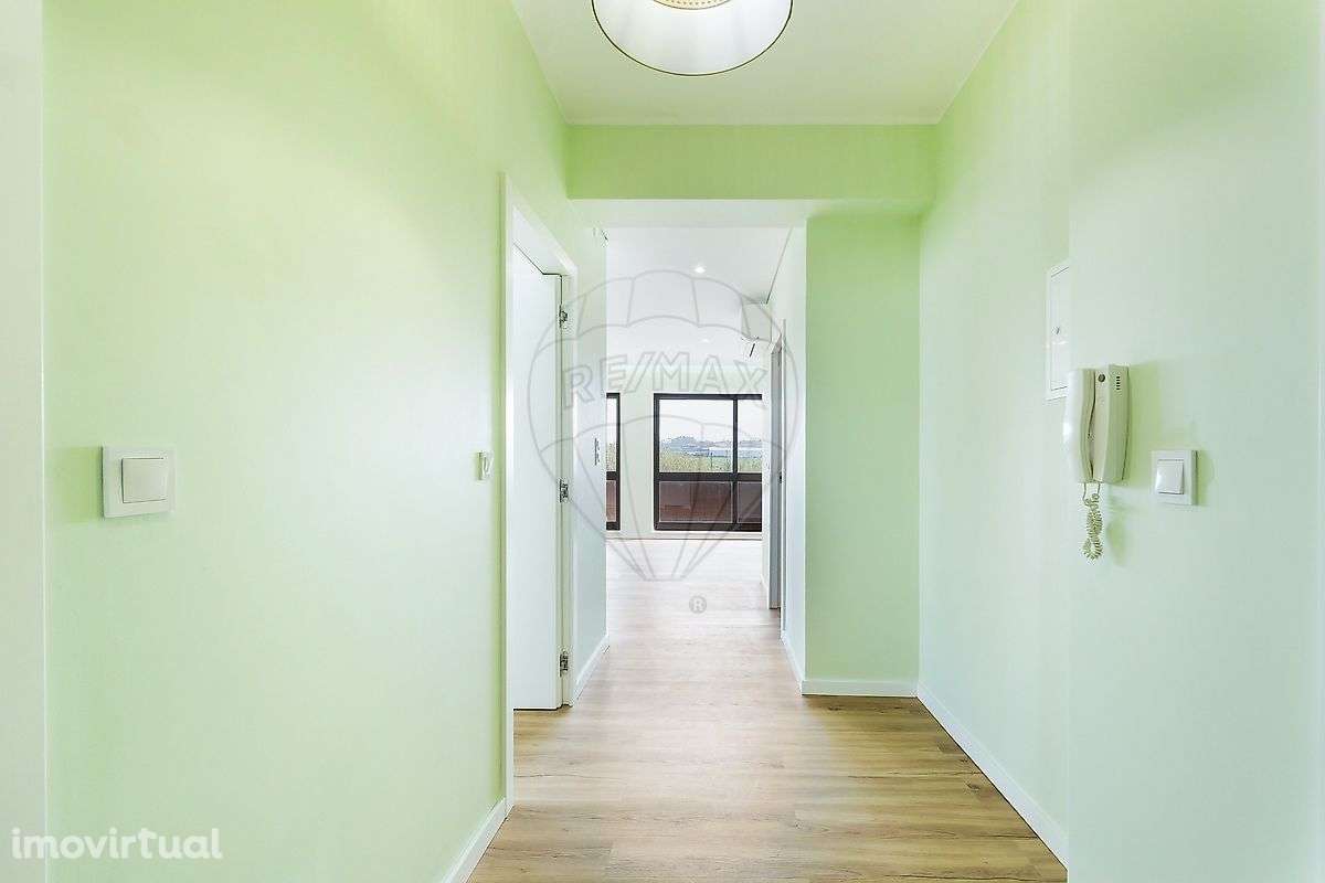 Apartamento T2 para venda - Grande imagem: 2/36