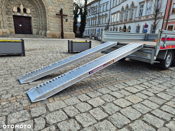Najazdy, rampy aluminiowe 2,5m do 1750kg, 30cm szerokie, dostawa 0 zł