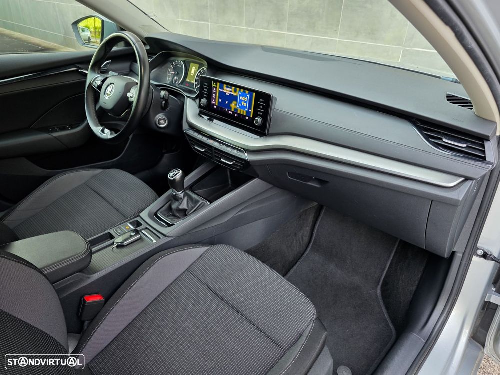 Skoda Octavia Break 2.0 TDI Ambition - 11