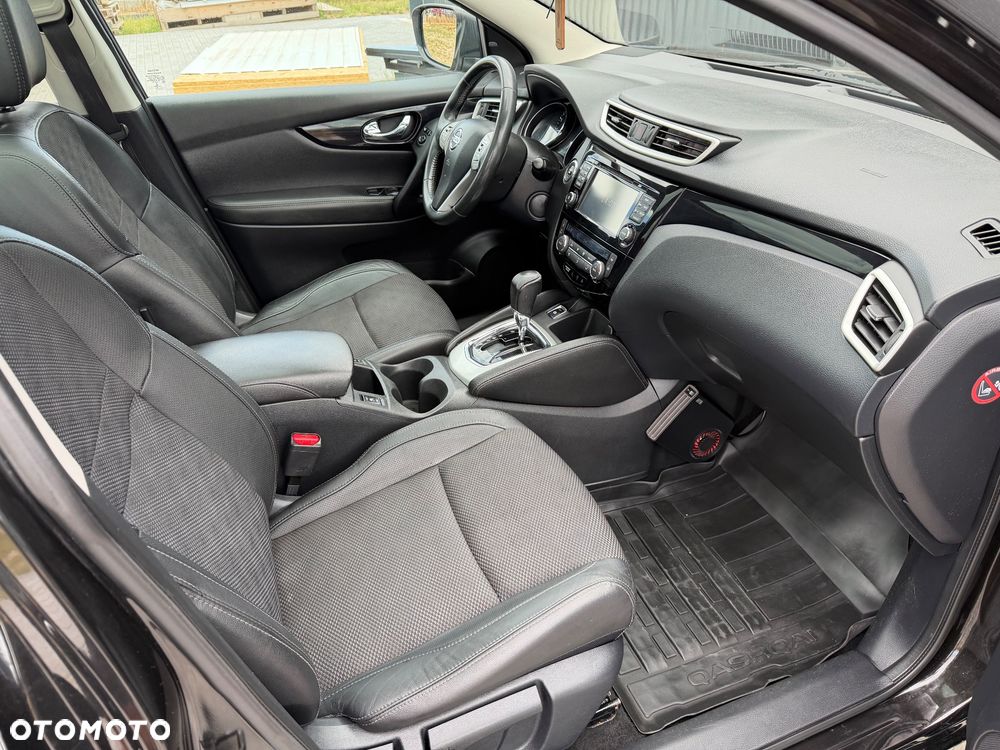 Nissan Qashqai 1.2 DIG-T Tekna Xtronic - 16