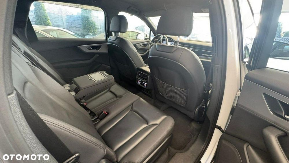 Audi Q7 - 31