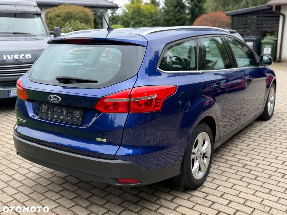 Ford Focus 1.0 EcoBoost Trend - 8