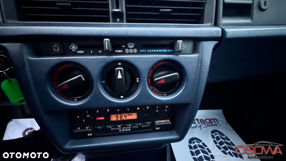 Mercedes-Benz W201 (190) - 31