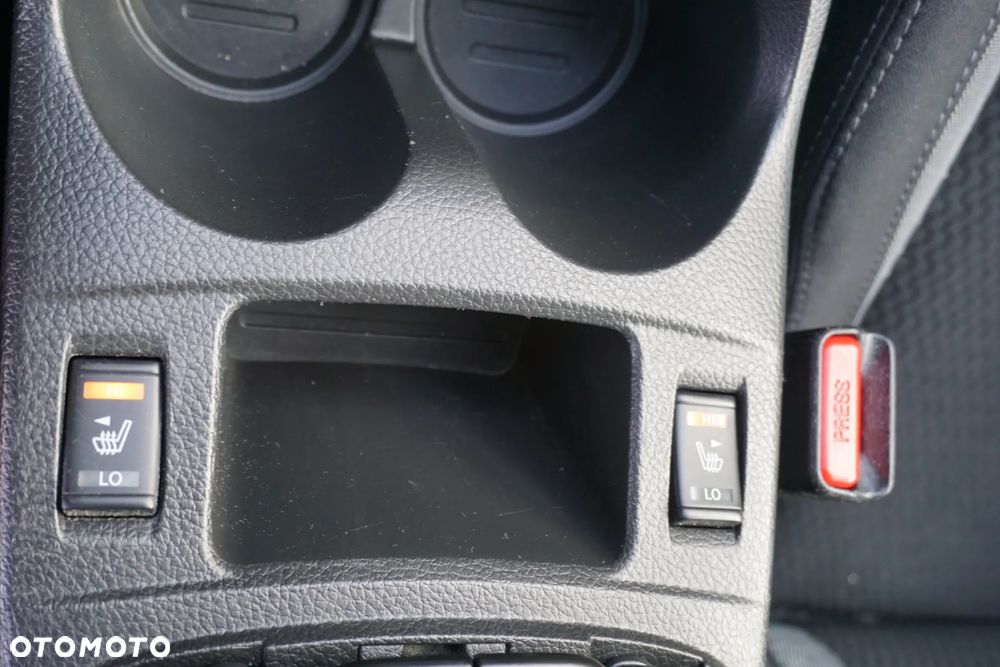 Nissan Qashqai 1.2 DIG-T N-Connecta Xtronic EU6 - 21