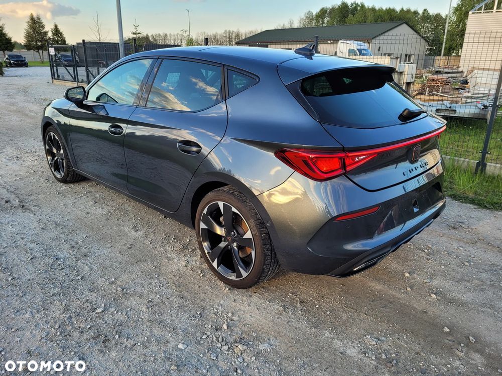 Cupra Leon 1.5 eTSI DSG Tribe Edition - 2