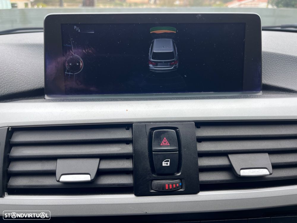 BMW 320 d Touring Aut. Sport Line - 39