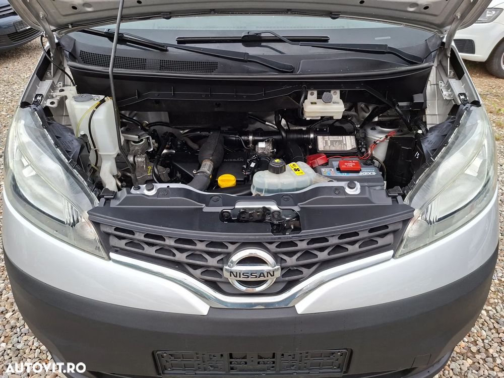 Nissan NV200 - 22