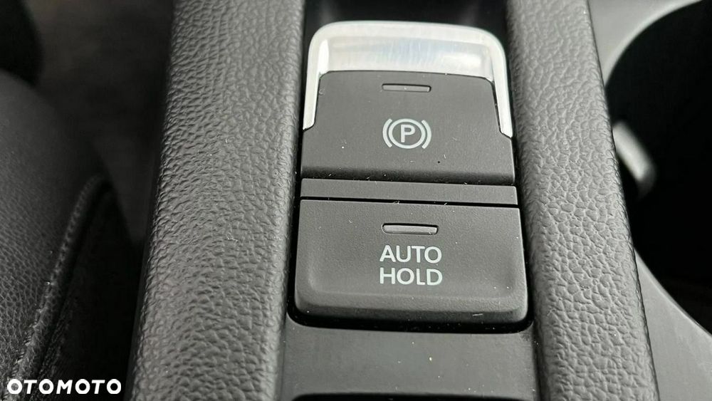 Volkswagen Passat - 37