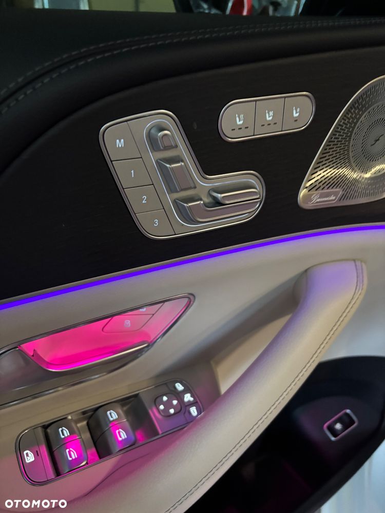 Mercedes-Benz GLE - 12