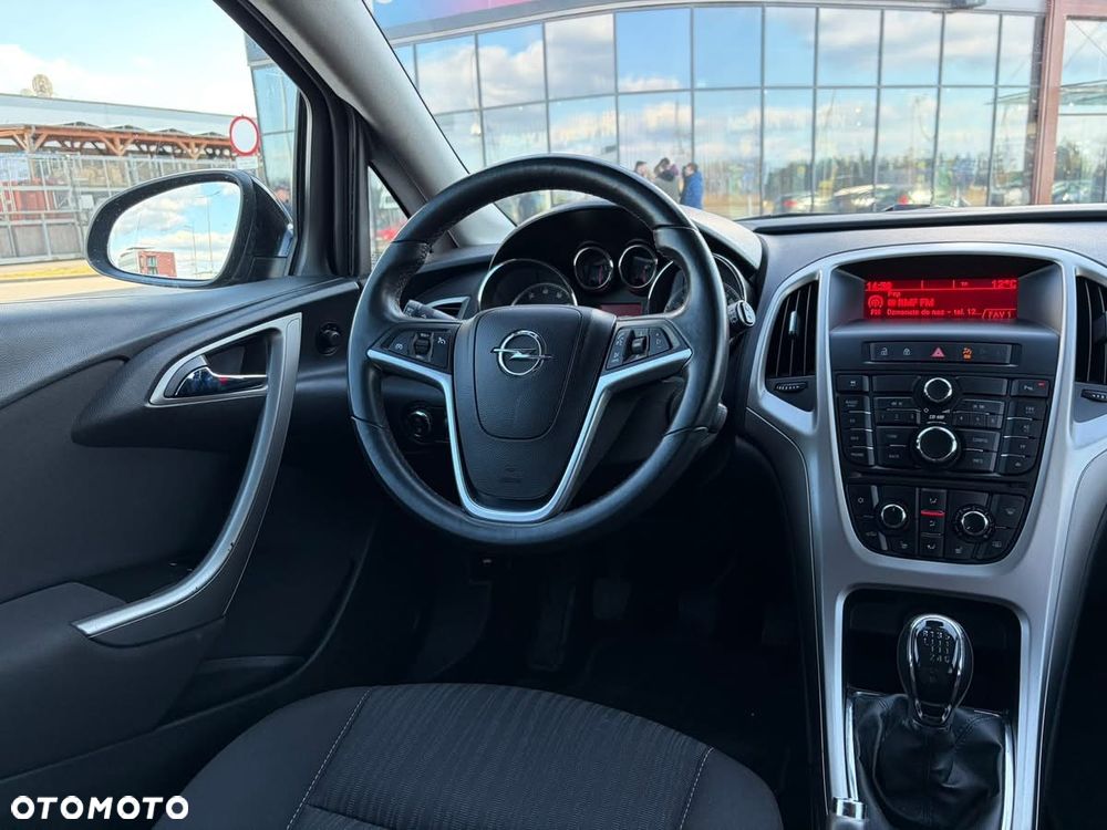 Opel Astra - 11