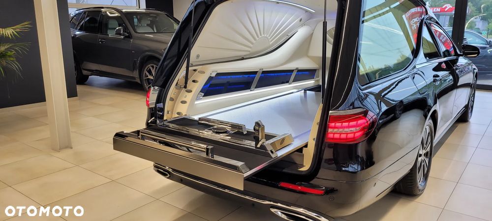 Mercedes-Benz Klasa E 200 Exclusive - 11