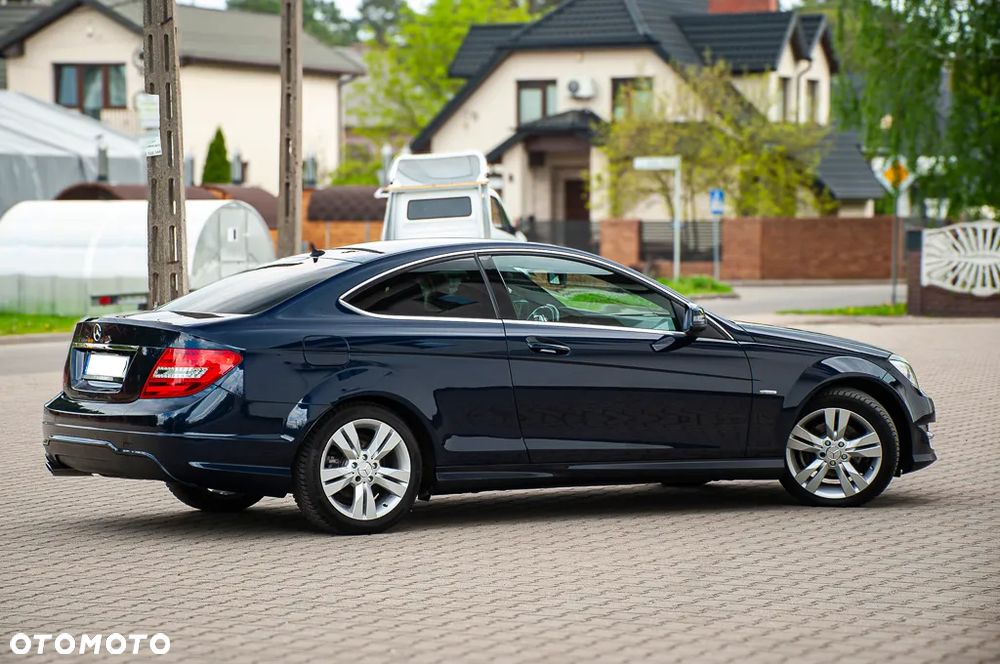 Mercedes-Benz Klasa C 180 BlueEFFICIENCY - 13