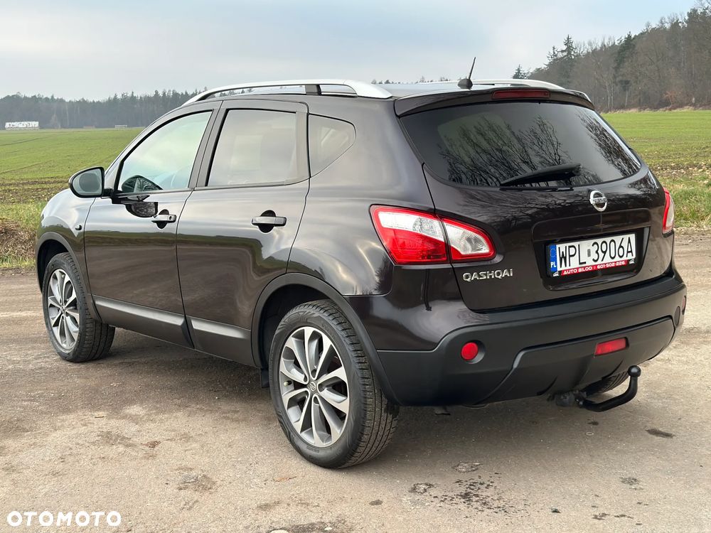Nissan Qashqai - 11