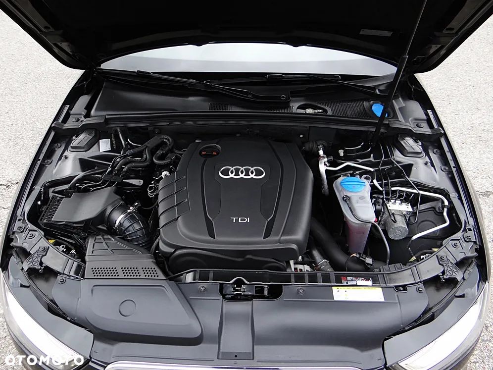 Audi A4 Avant 2.0 TDI DPF S line Sportpaket - 22