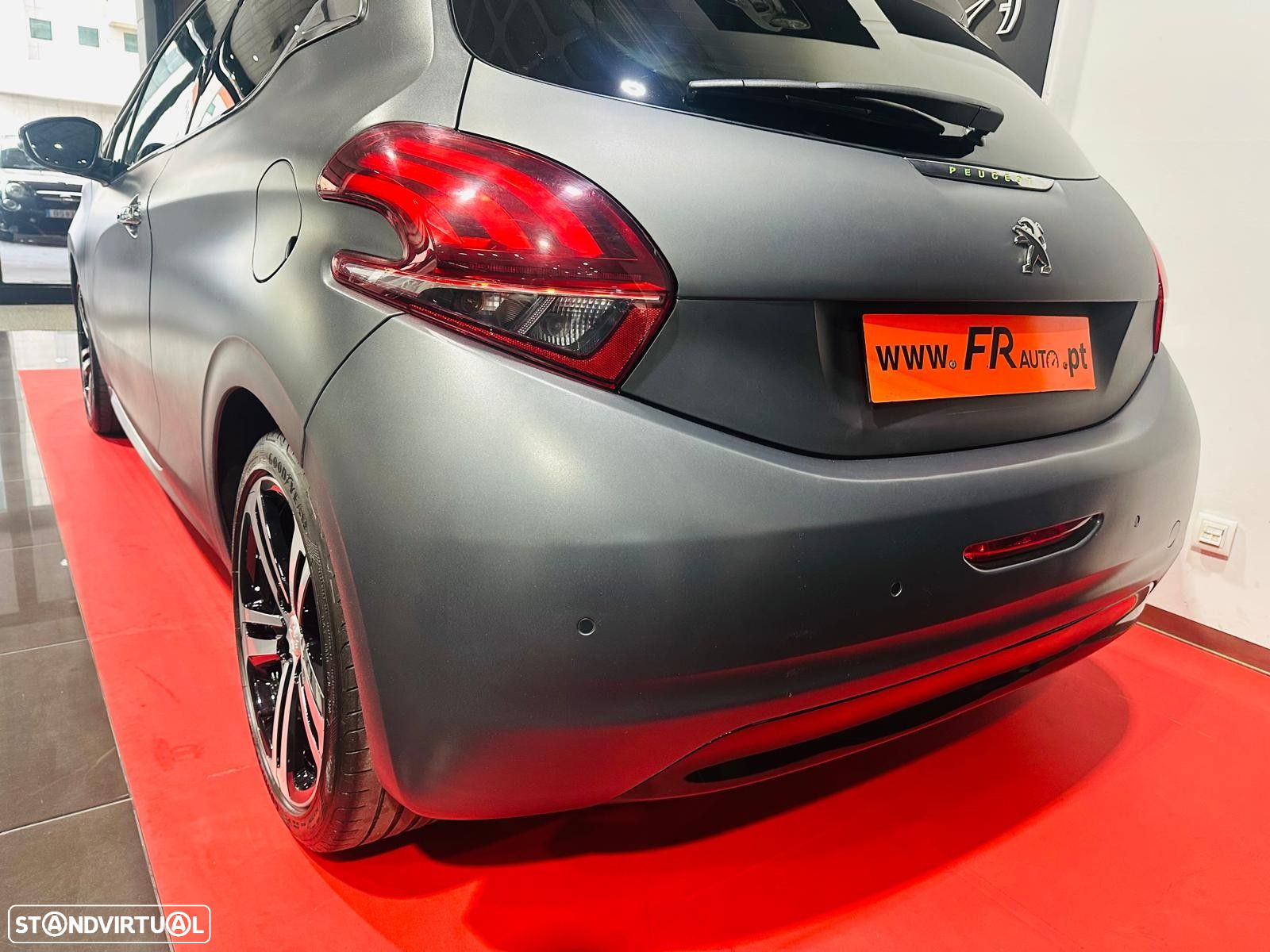 Peugeot 208 1.2 PureTech Active - 17