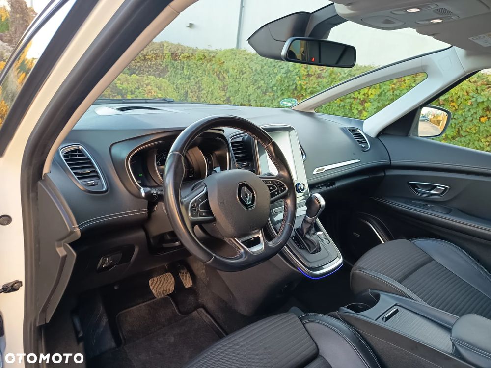 Renault Scenic TCe 140 GPF EDC BOSE EDITION - 17
