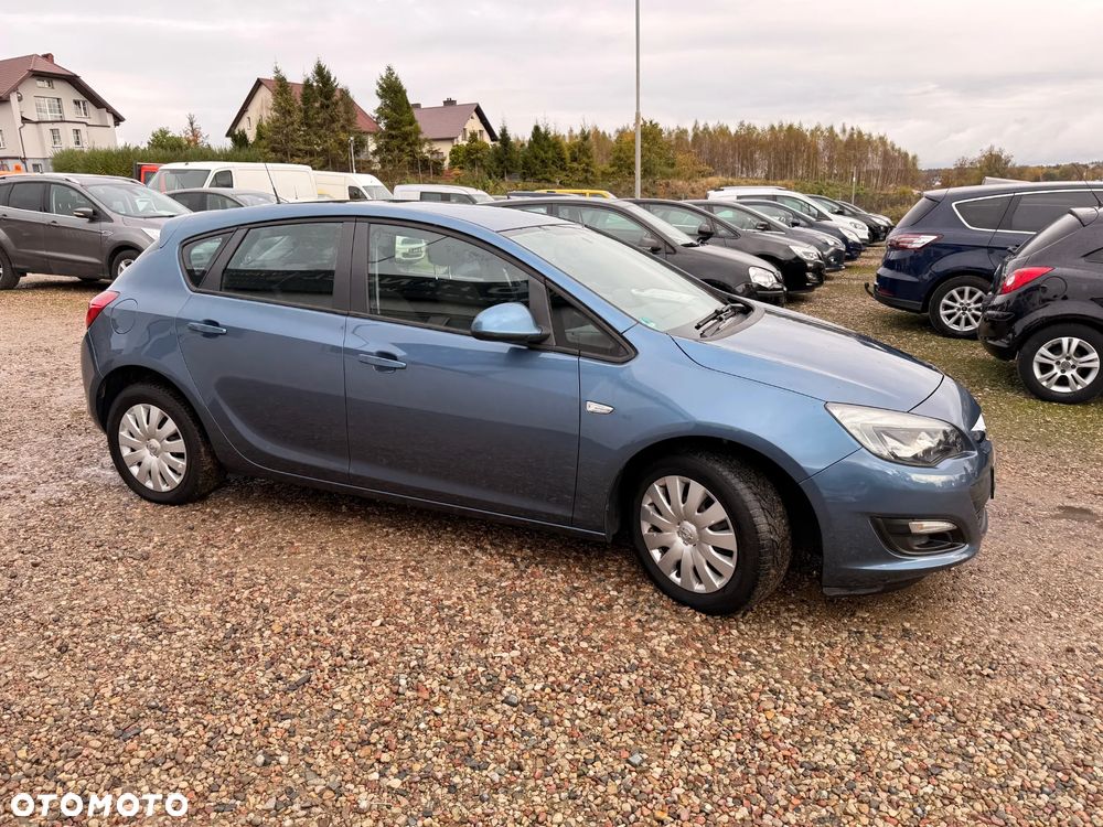 Opel Astra III 1.4 - 12