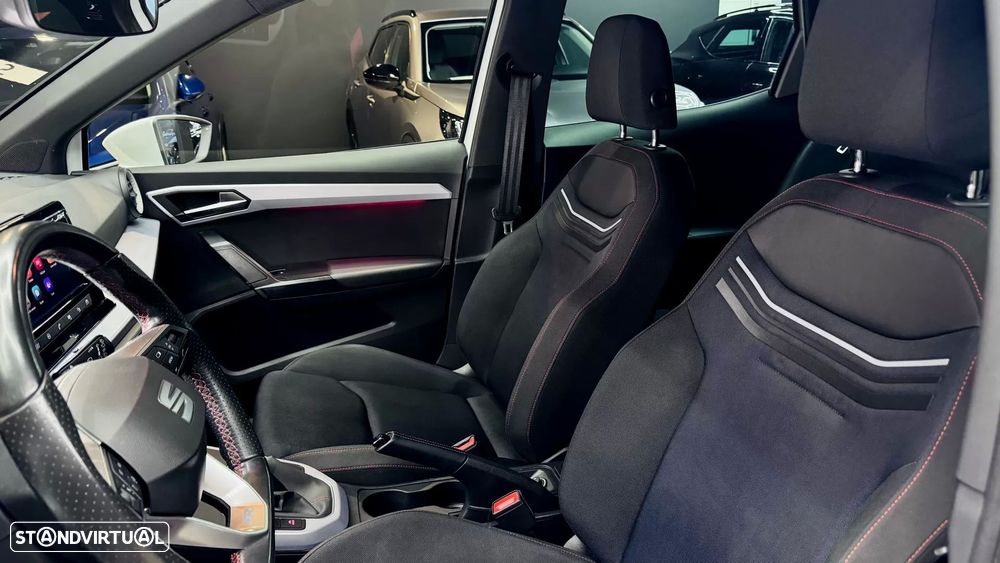 SEAT Arona 1.0 TSI FR - 44