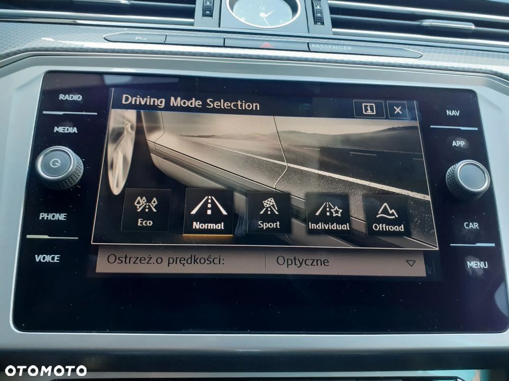 Volkswagen Passat Alltrack - 24