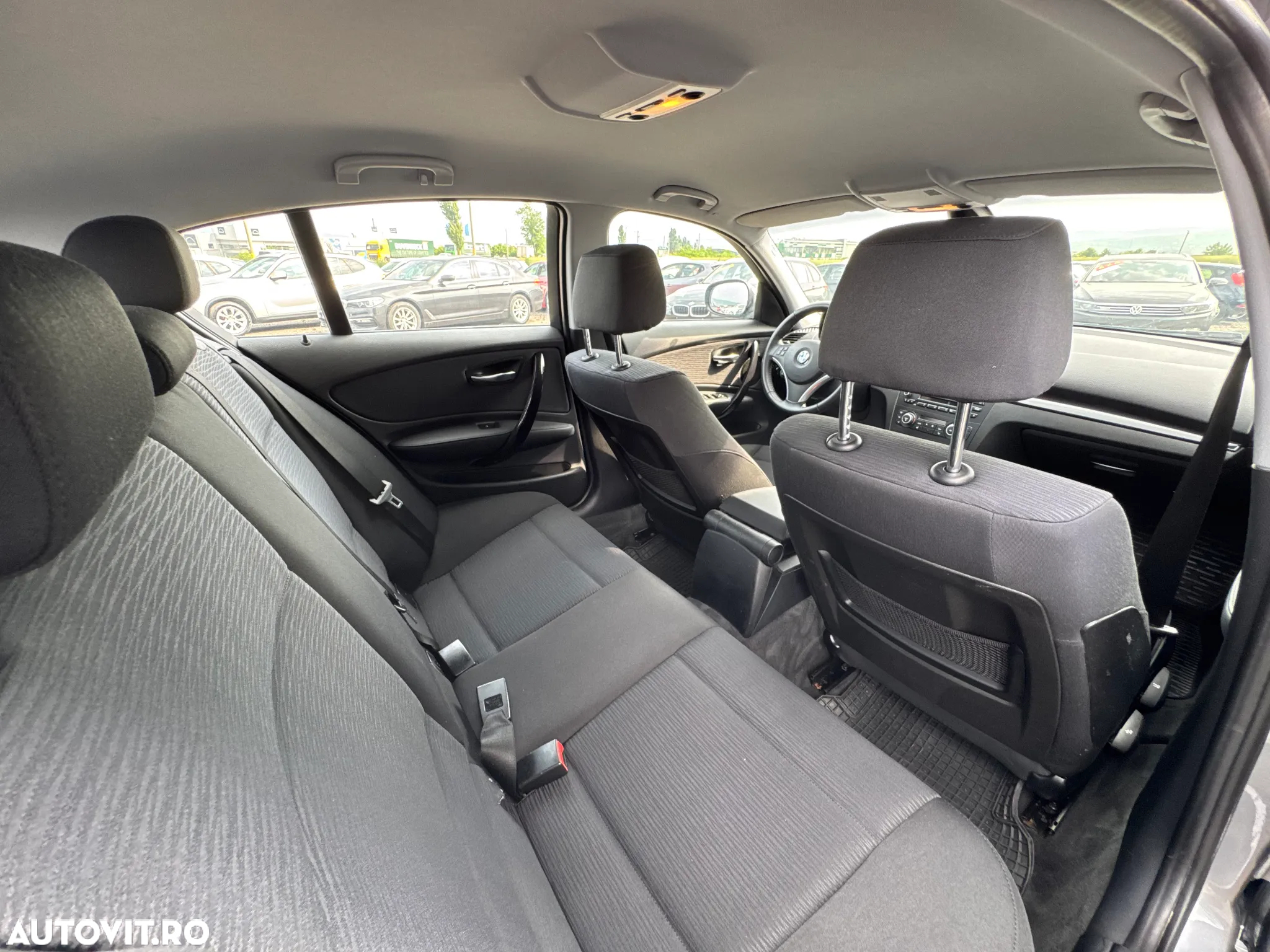 BMW Seria 1 116d - 17