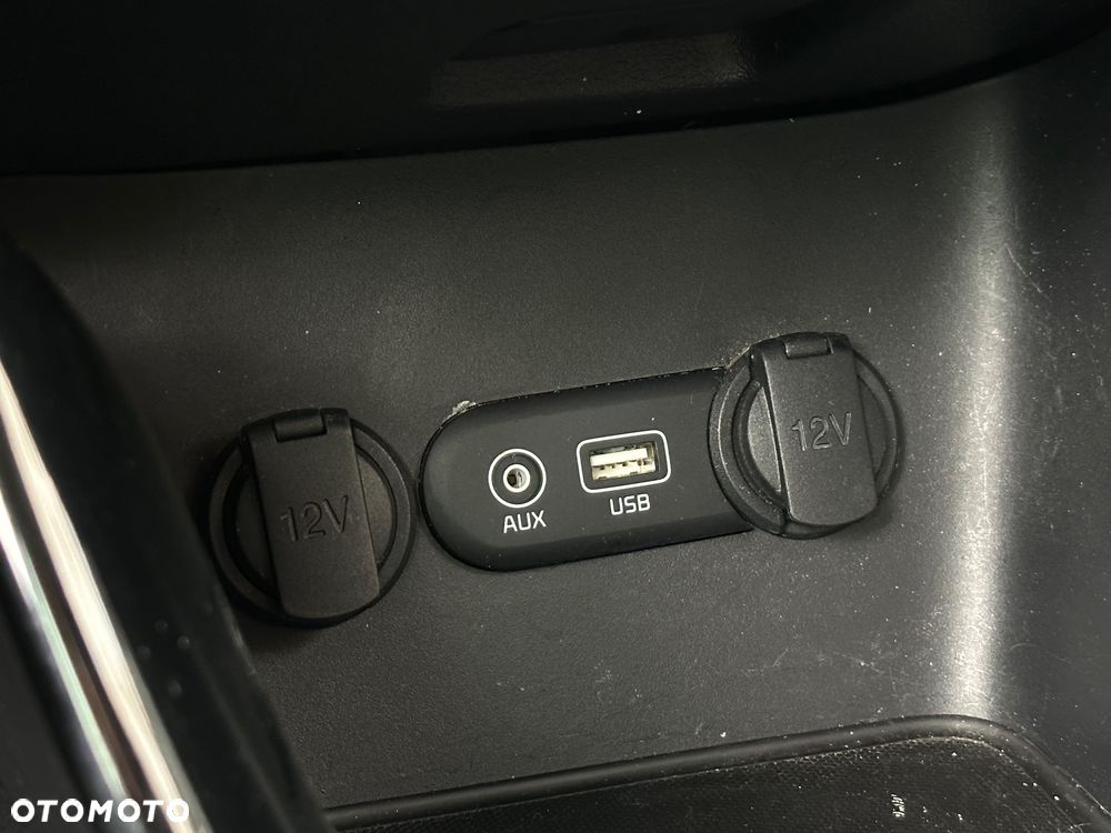 Kia Ceed 1.6 CRDi L Business Line - 27
