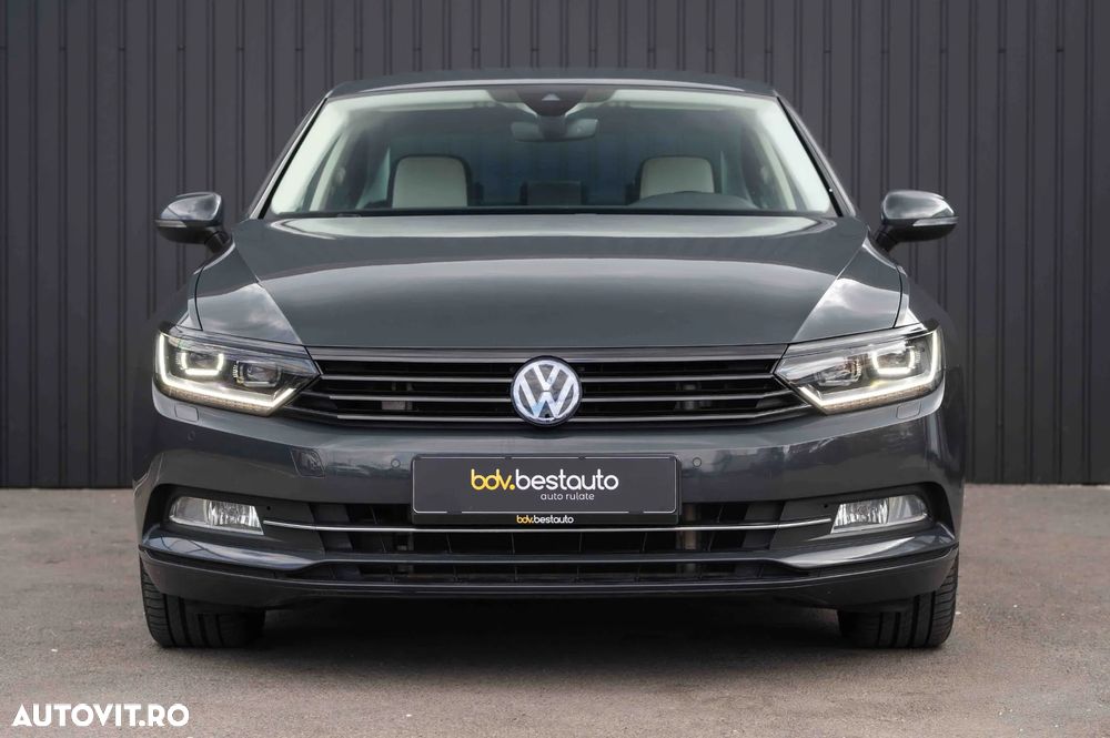 Volkswagen Passat 2.0 TDI DSG Highline - 2