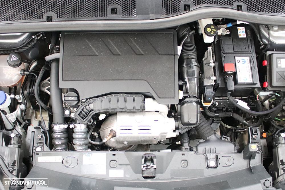 Peugeot 2008 1.2 PureTech Allure - 25